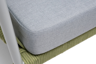 "Диего" диван 2-местный плетеный из роупа, каркас алюминий светло-серый (RAL7035) муар, роуп салатовый меланж круглый, ткань светло-серая